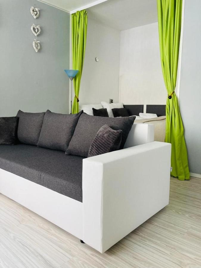 Apartamenty Every Sky Plac Ratuszowy 30 옐레니아구라 외부 사진